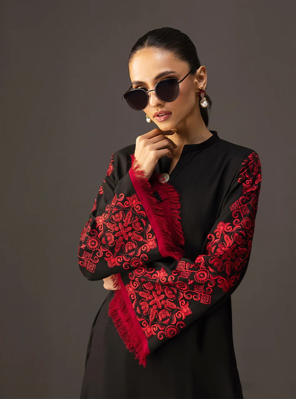 Black Blaze - Zainab chottani (AC-09)