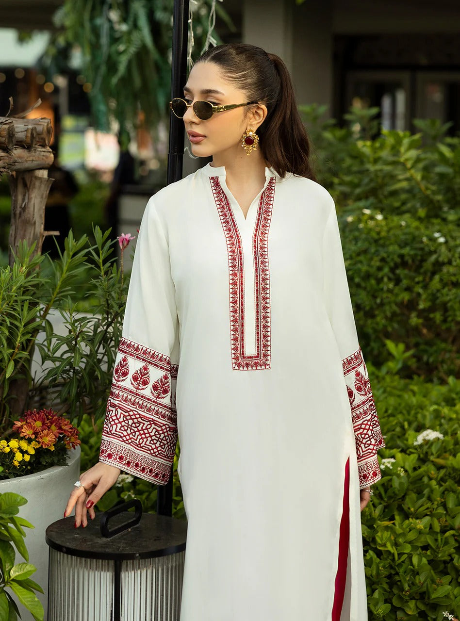 Scarlet Serenade - Zainab Chottani (AC-15)