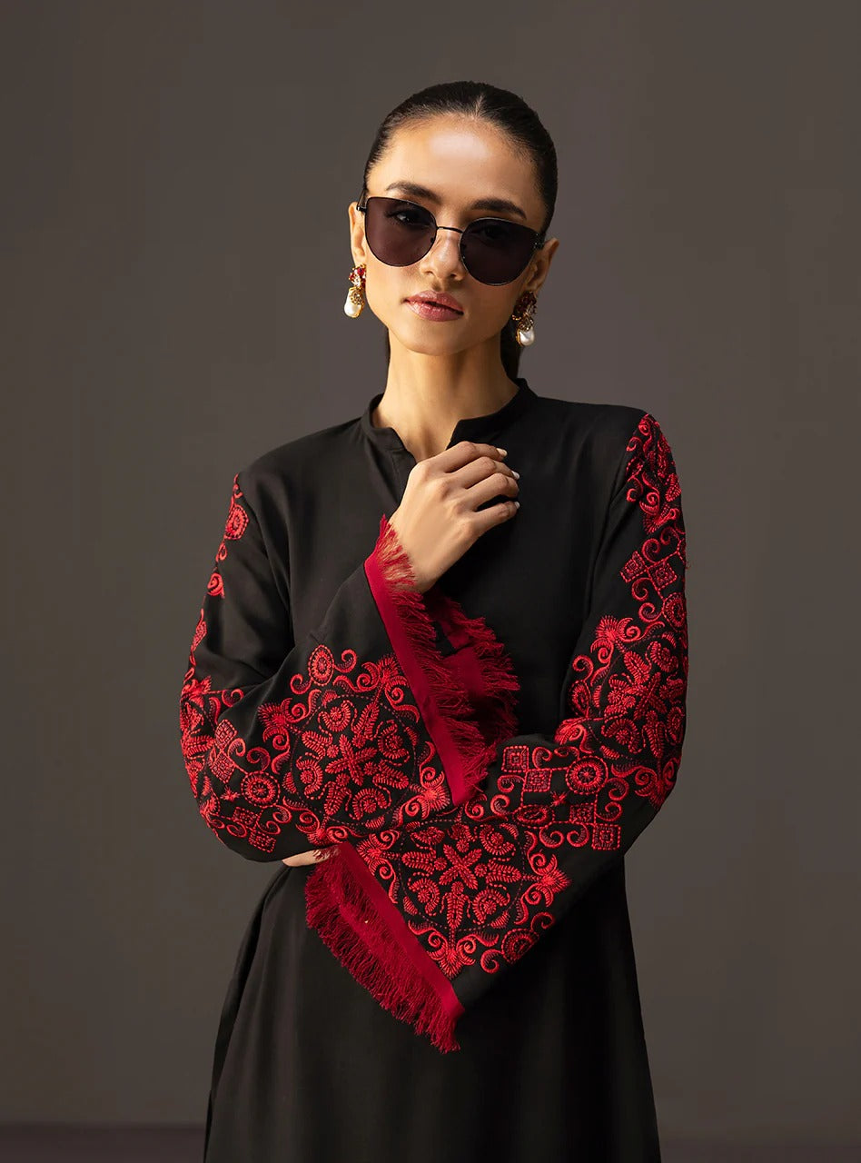 Black Blaze - Zainab chottani (AC-09)