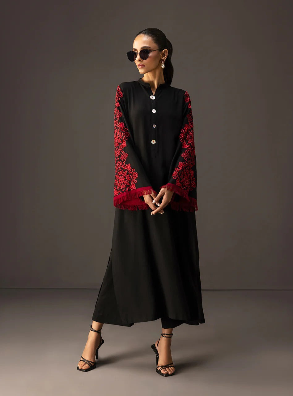 Black Blaze - Zainab chottani (AC-09)